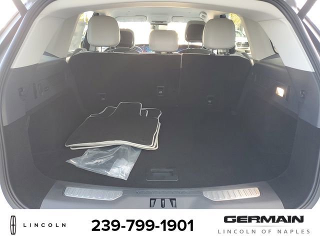 New 2026 Lincoln Nautilus Premier AWD/4WD image 21