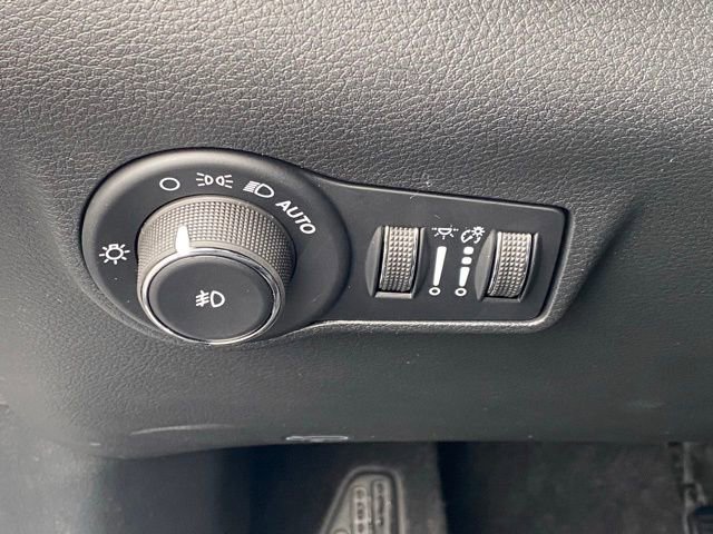 New 2026 Jeep Compass Latitude image 26