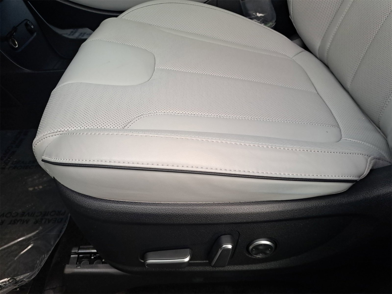 Used 2024 Hyundai Palisade SEL image 32