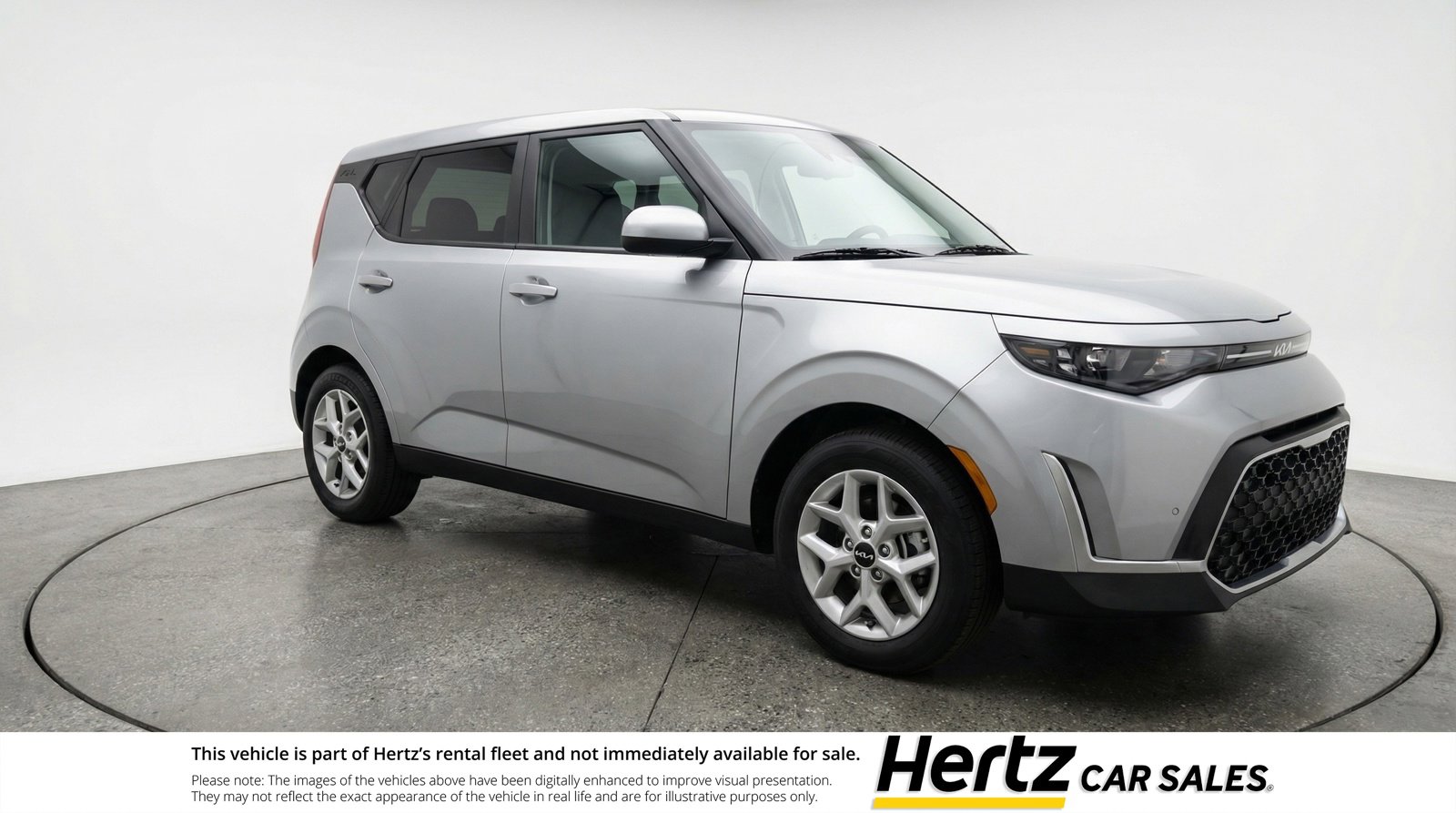 Used 2025 Kia Soul LX w/ LX Technology Package FWD image 1