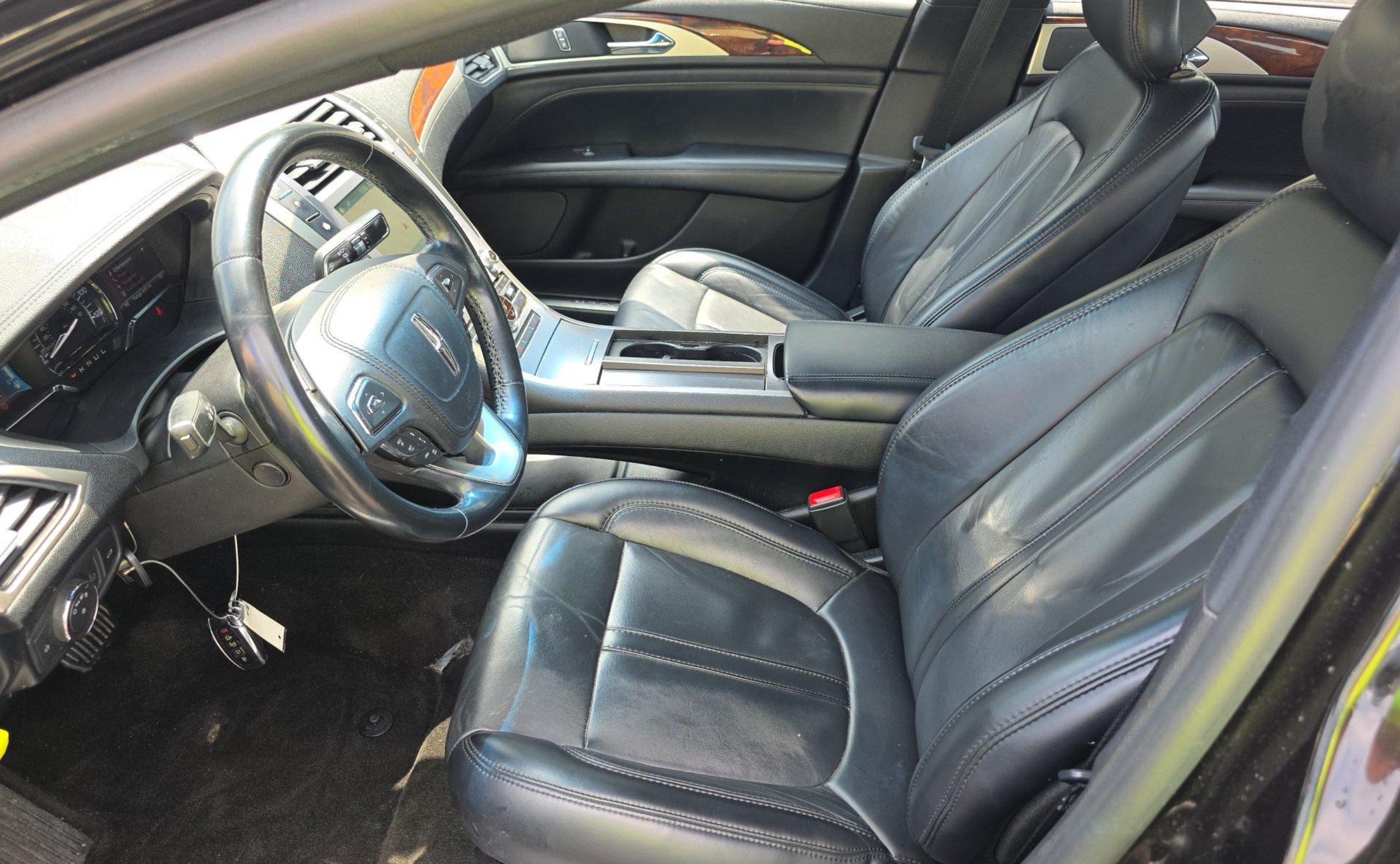Used 2019 Lincoln MKZ Reserve FWD image 5