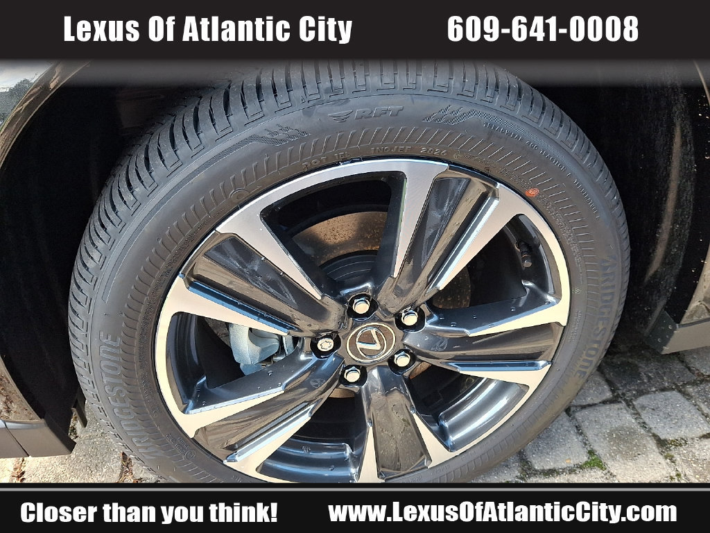 New 2026 Lexus UX 300h AWD w/ Accessory Package (Z2) image 4