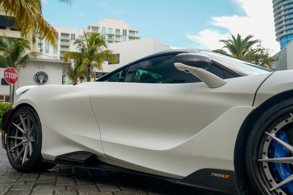 Used 2021 McLaren 765LT image 38