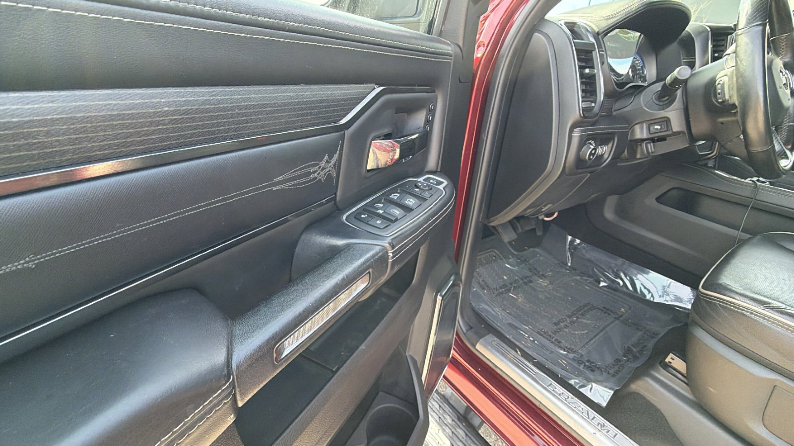 Certified 2022 RAM 3500 Limited image 15