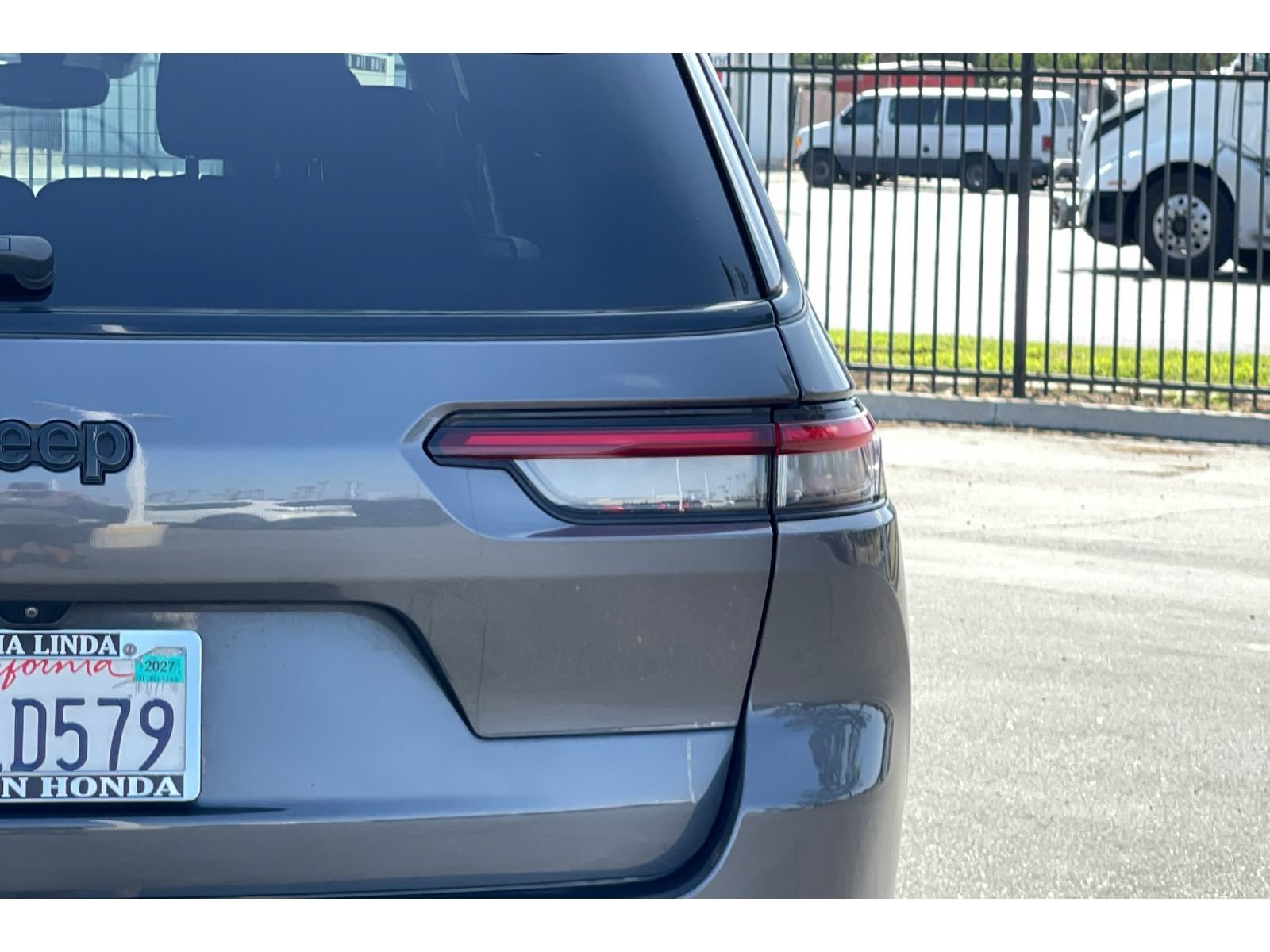 Used 2022 Jeep Grand Cherokee L Laredo RWD image 49