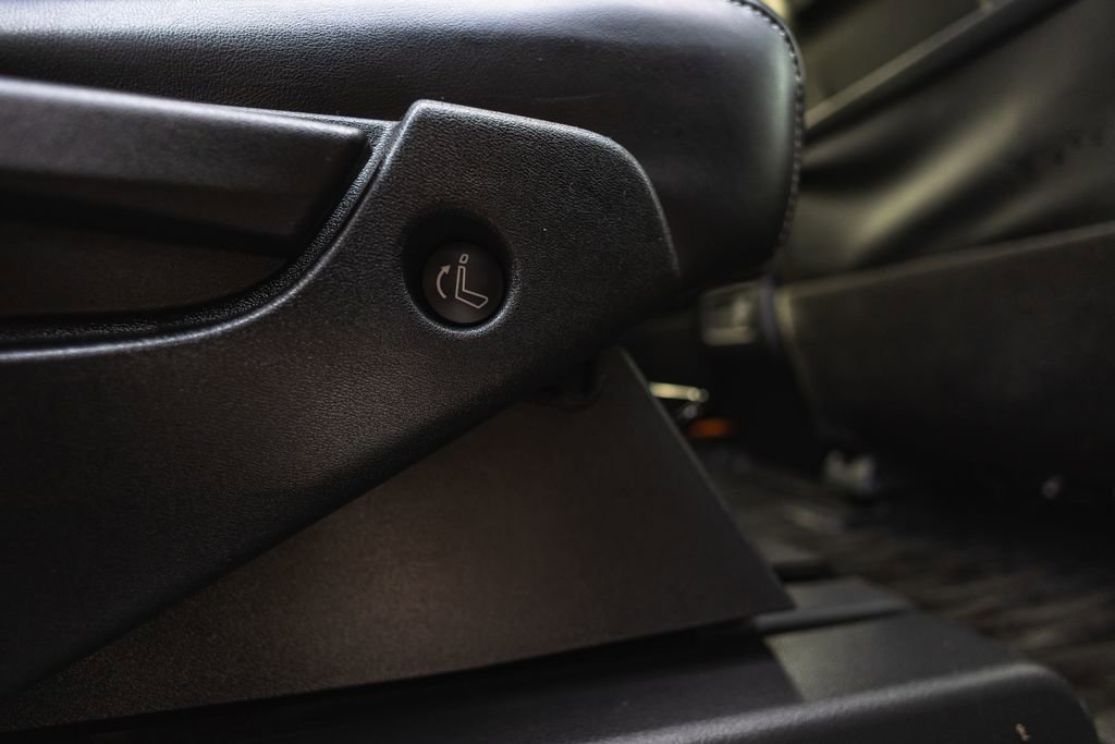 Used 2023 INFINITI QX60 Sensory image 39