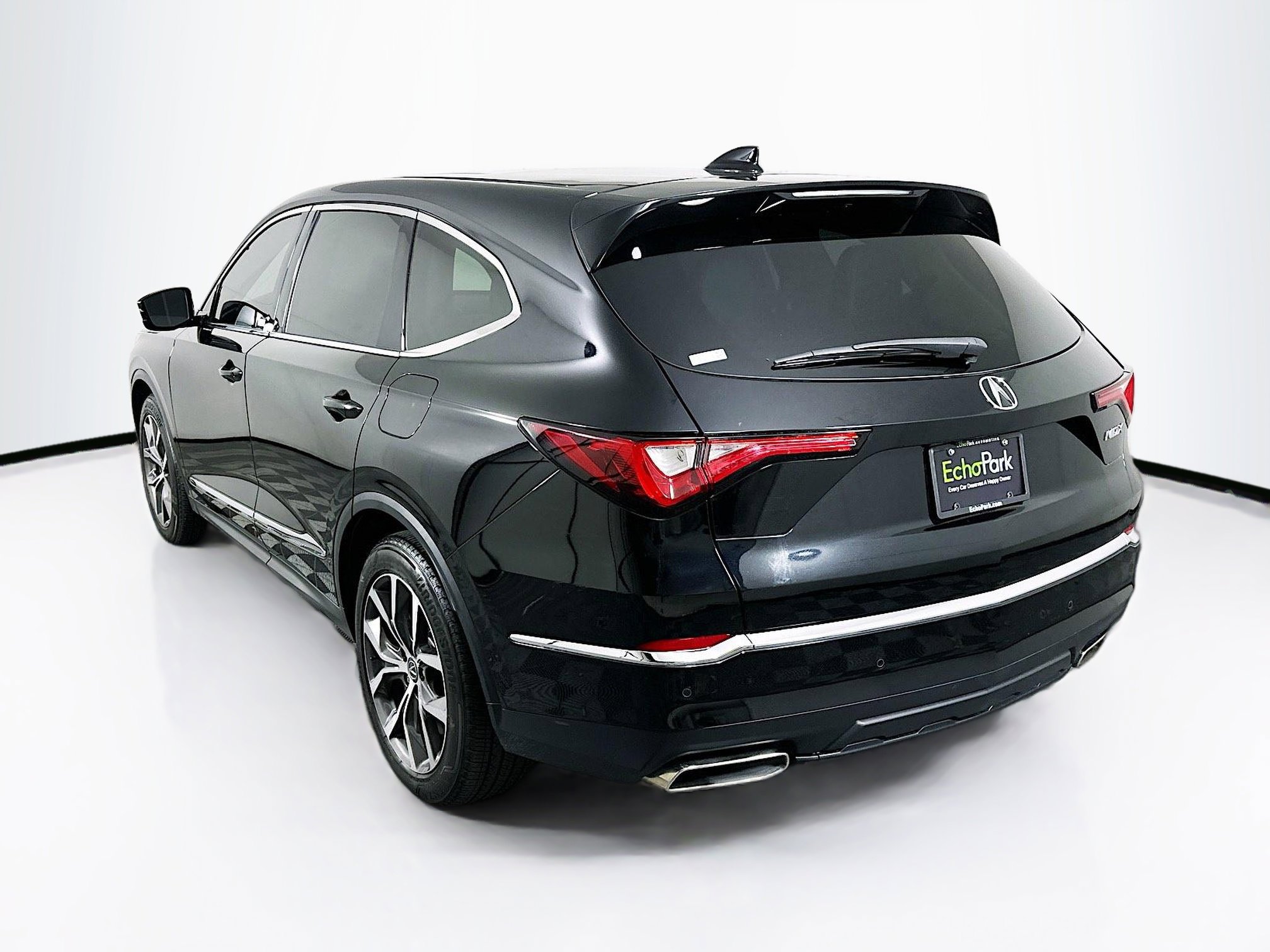 Used 2024 Acura MDX FWD w/ Technology Package image 5