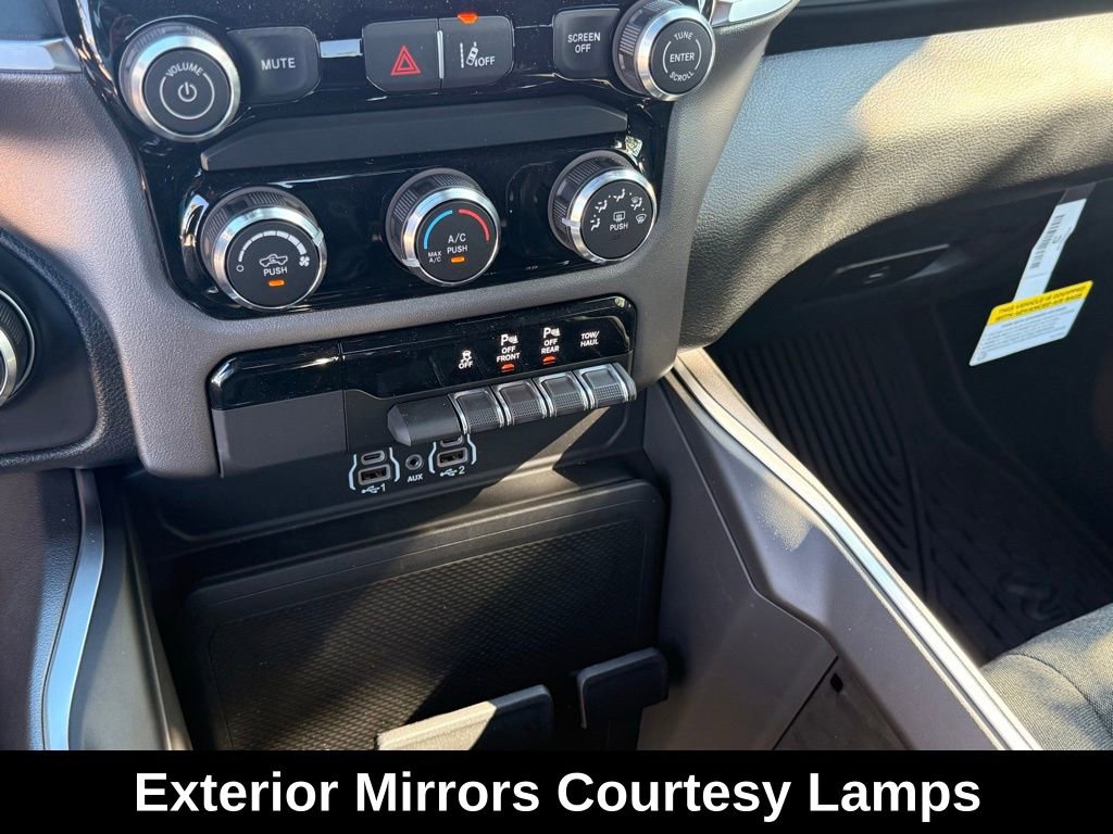 New 2026 RAM 1500 Big Horn w/ Night Edition AWD/4WD image 16