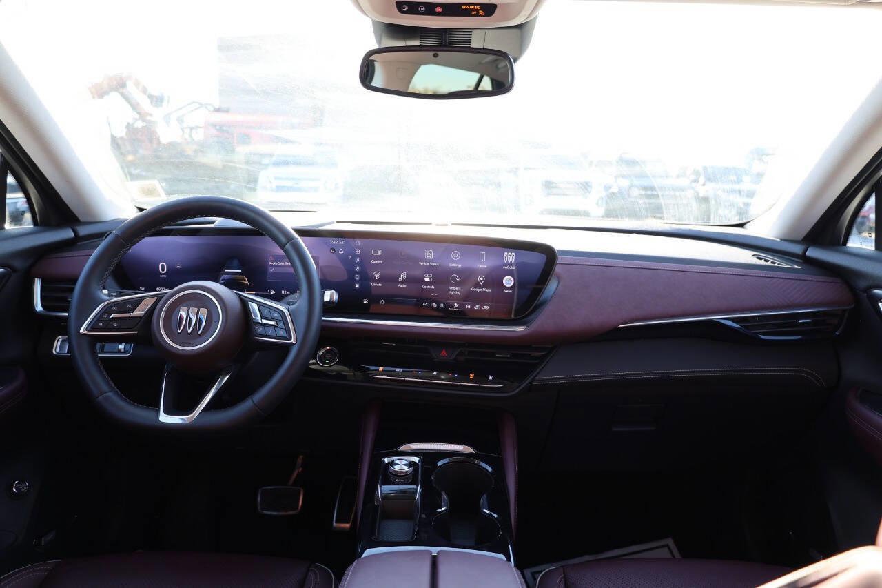 Used 2025 Buick Envision Sport Touring image 14