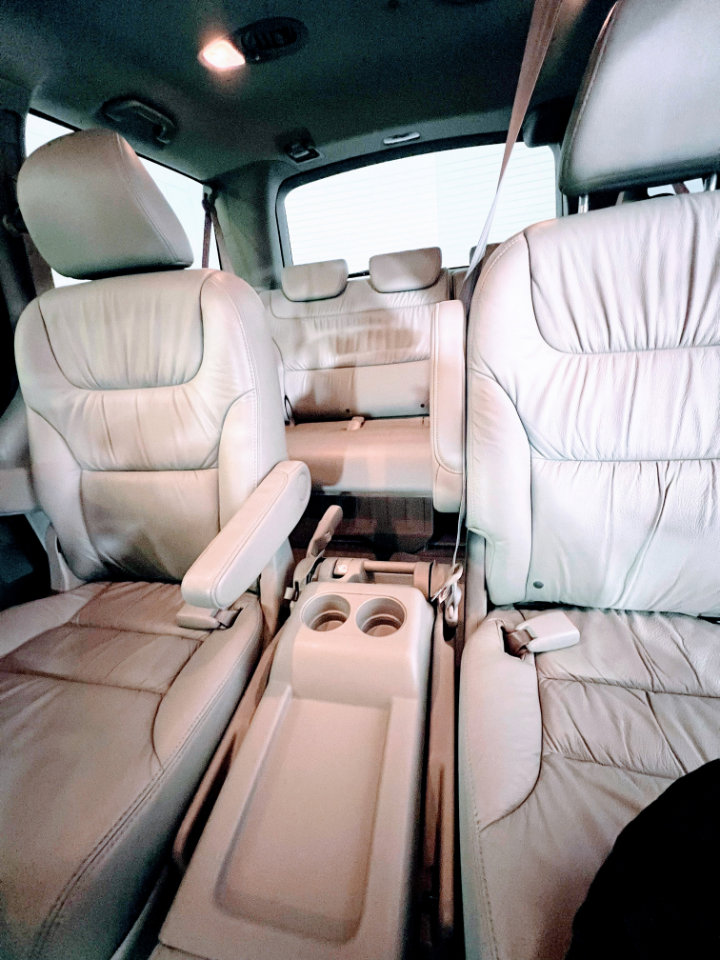 Used 2010 Honda Odyssey EX-L image 6