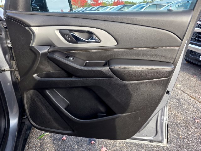 Used 2020 Chevrolet Traverse LS AWD/4WD image 8