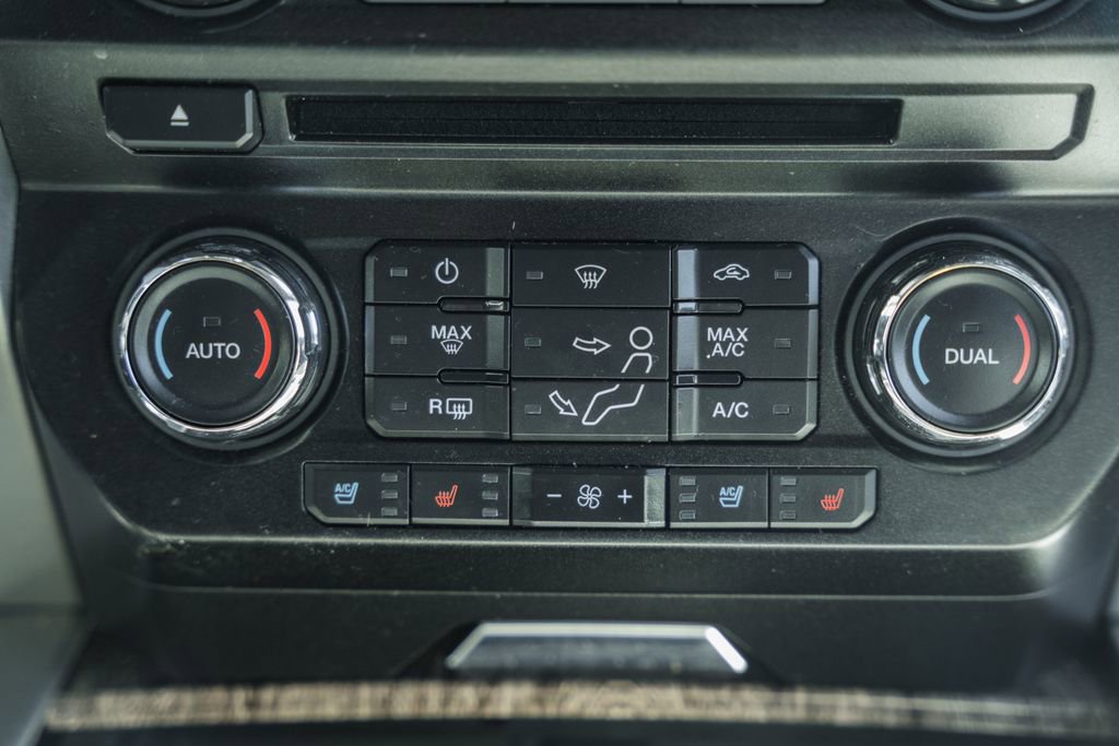 Used 2018 Ford F350 Lariat w/ Lariat Ultimate Package image 27