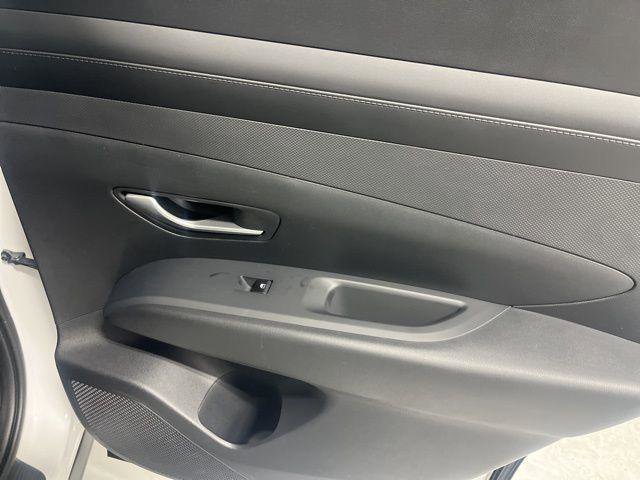 New 2026 Hyundai Tucson SEL FWD image 23