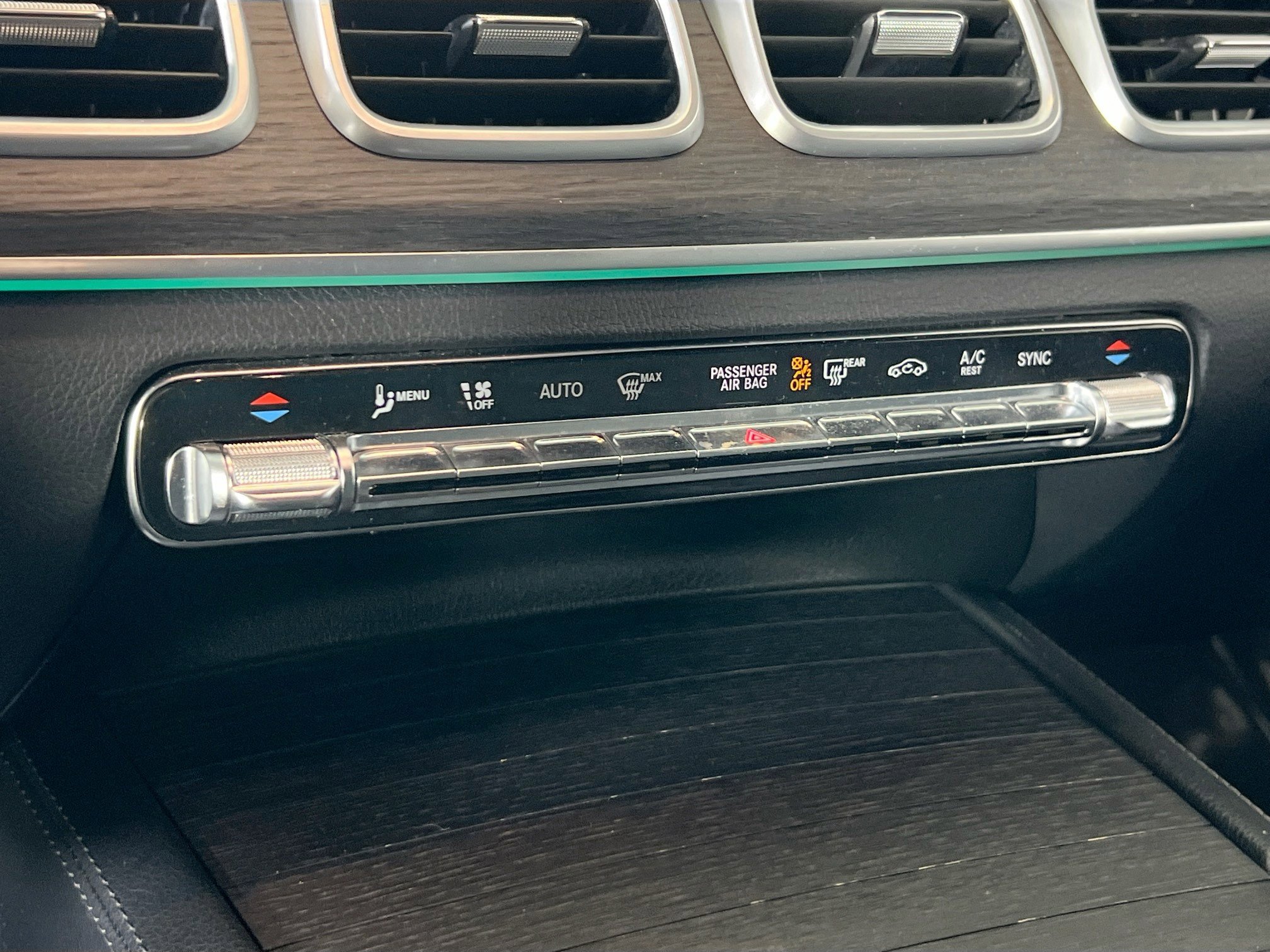 Used 2020 Mercedes-Benz GLE 580 4MATIC image 16