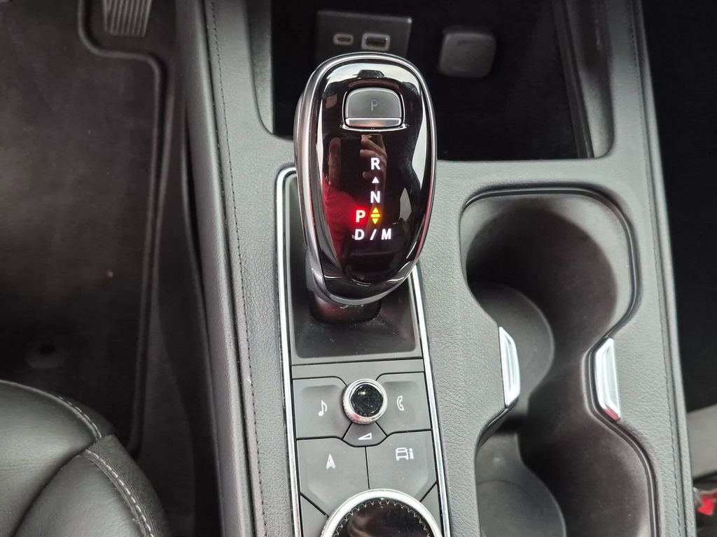 Used 2025 Cadillac XT4 Premium Luxury FWD image 20