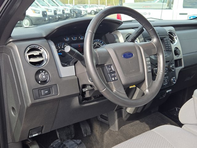 Used 2013 Ford F150 XLT w/ Luxury Equipment Group AWD/4WD image 18