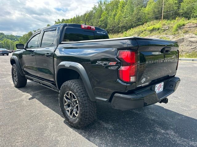 Used 2024 Chevrolet Colorado ZR2 AWD/4WD image 4