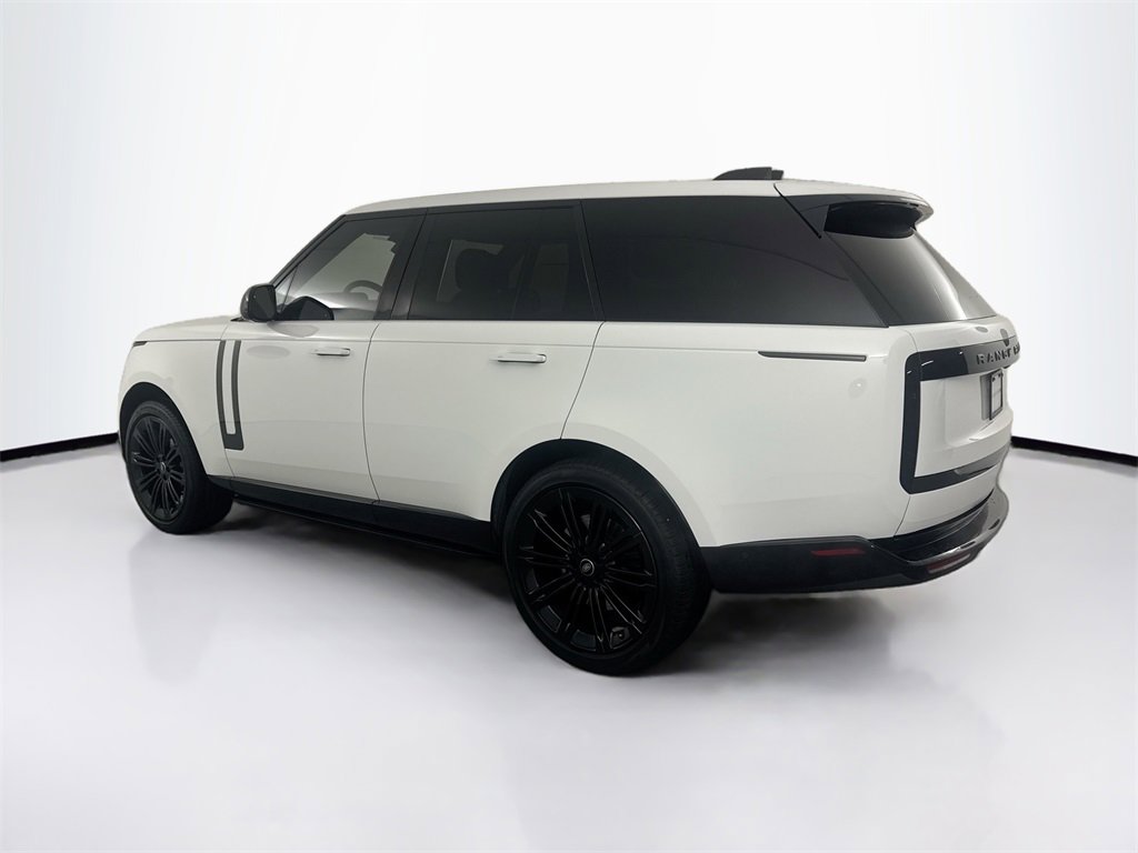Certified 2023 Land Rover Range Rover SE image 7