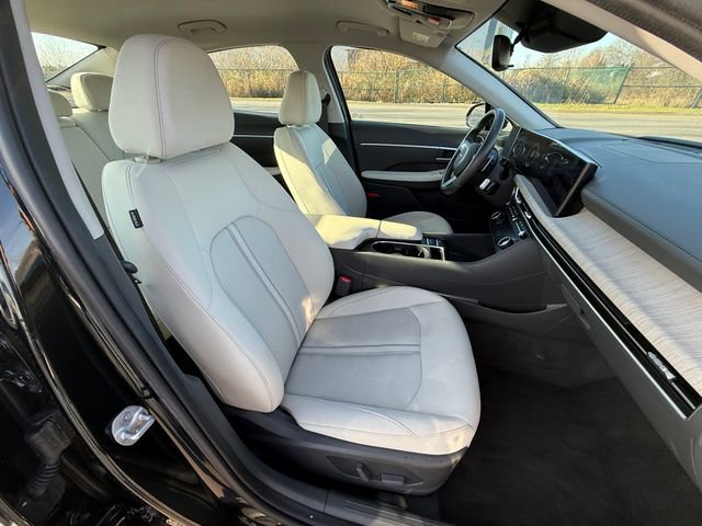 Used 2025 Hyundai Sonata SEL image 11