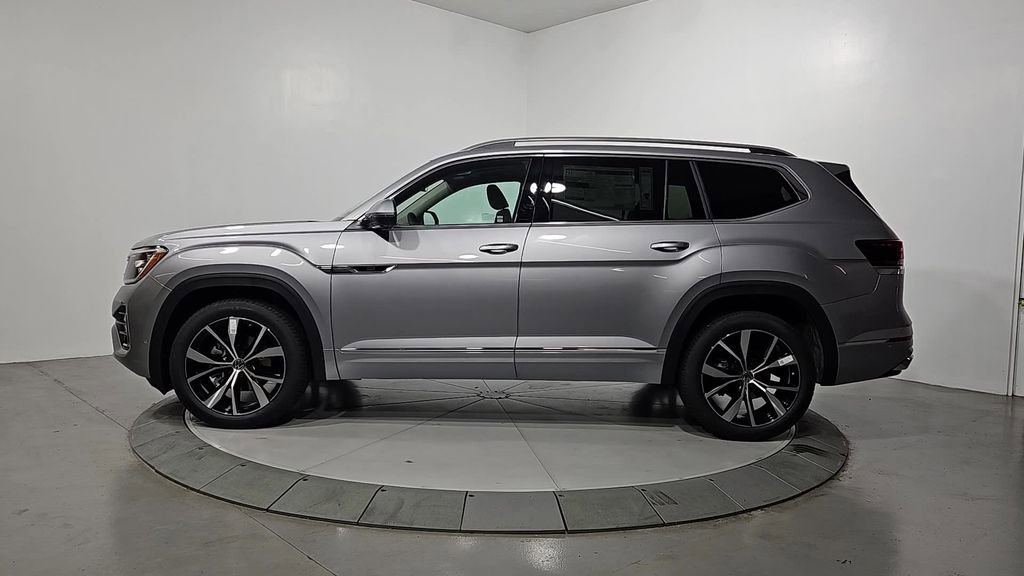 New 2026 Volkswagen Atlas SEL Premium R-Line image 2
