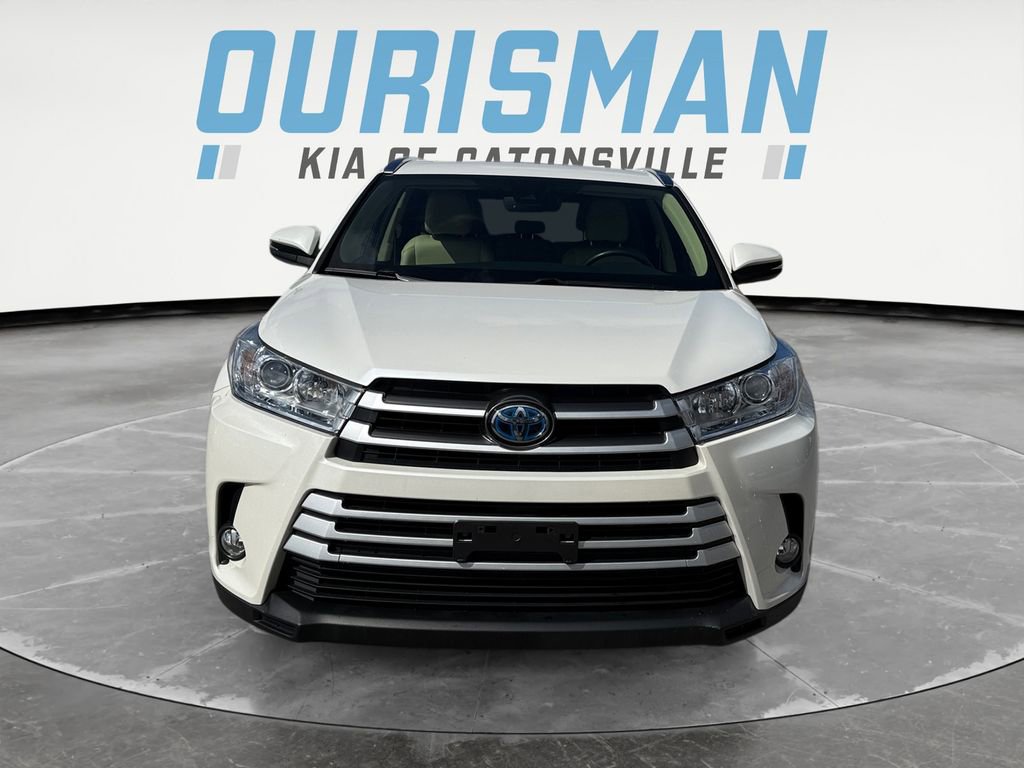 Used 2017 Toyota Highlander XLE image 8