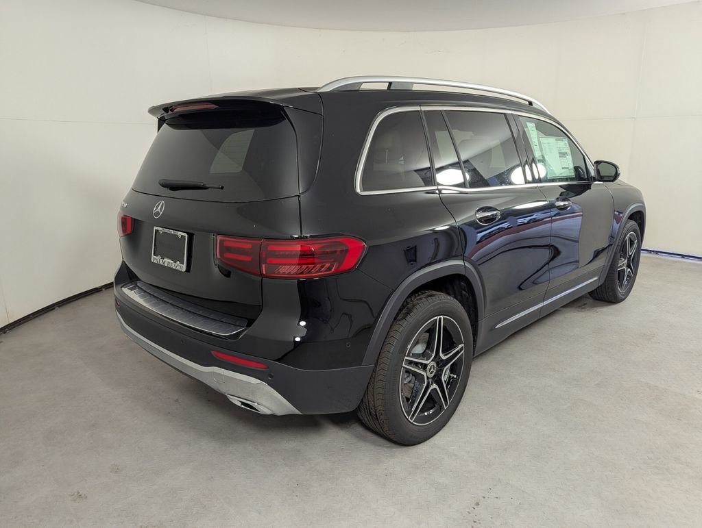 New 2026 Mercedes-Benz GLB 250 image 4