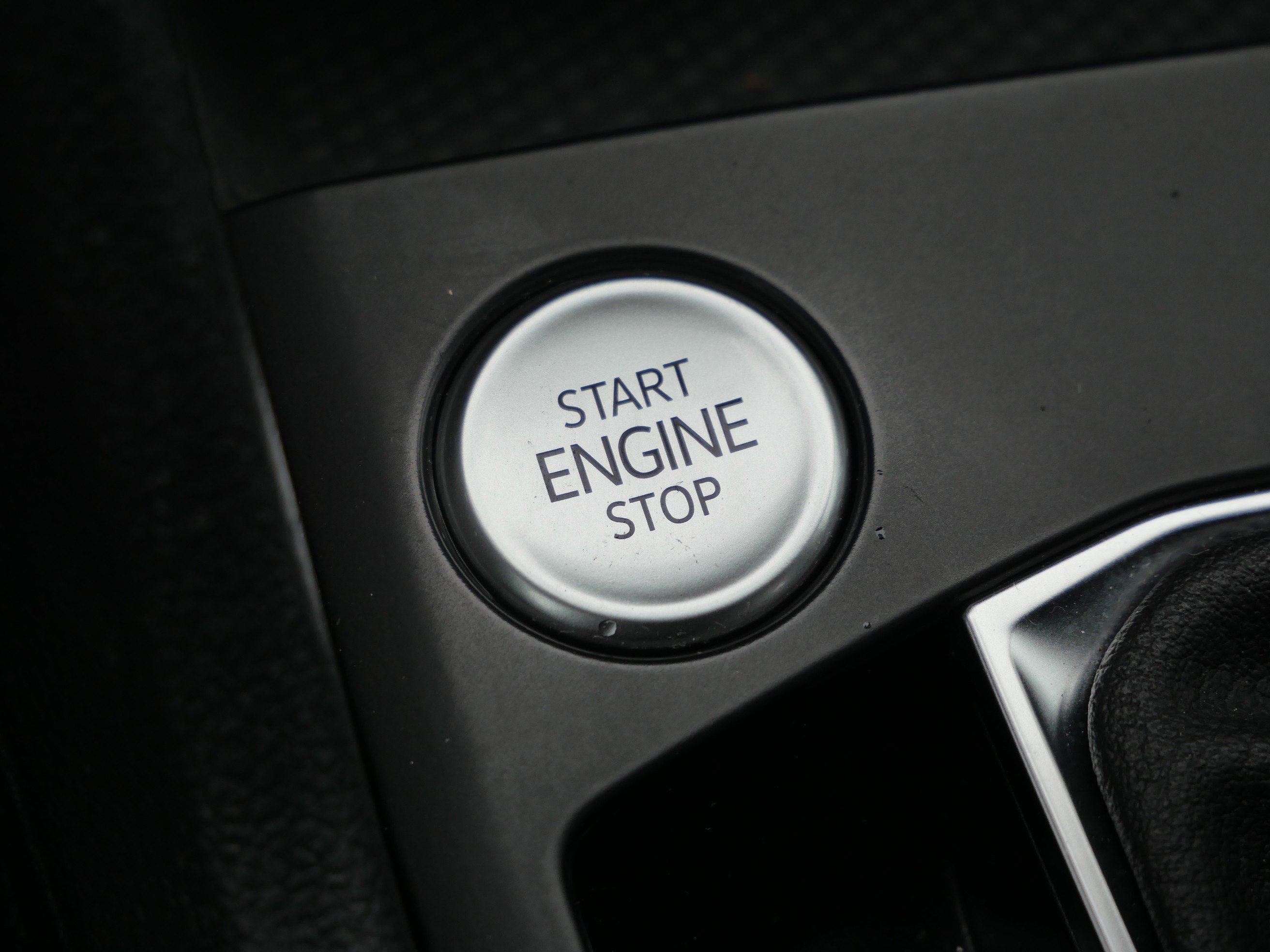 Certified 2022 Volkswagen Taos S image 27