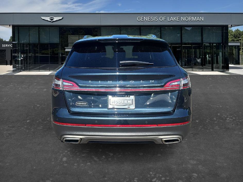 Used 2023 Lincoln Nautilus Reserve w/ Equipment Group 201A FWD image 8