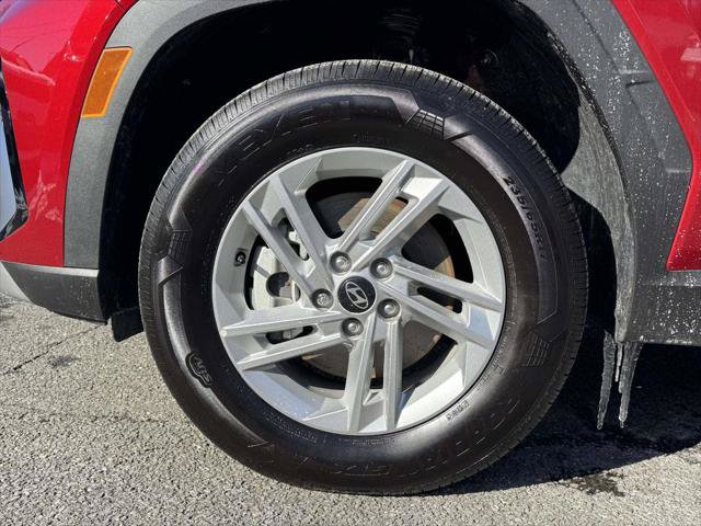 Used 2025 Hyundai Tucson SE AWD/4WD image 9