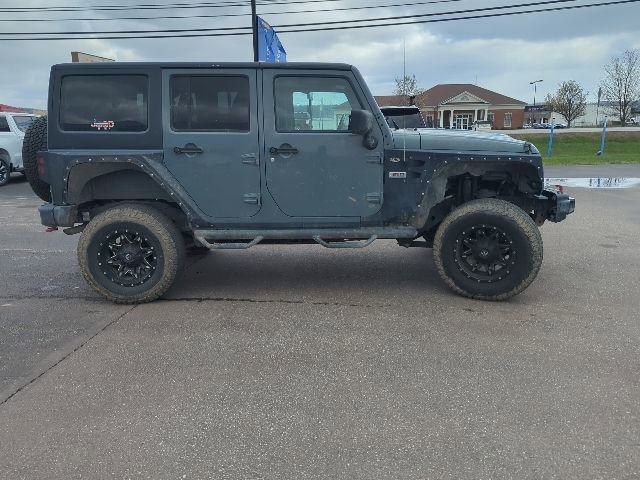 Used 2013 Jeep Wrangler Unlimited Rubicon AWD/4WD image 6