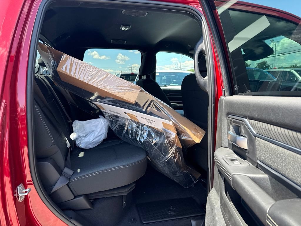 New 2026 RAM 2500 Big Horn AWD/4WD image 23