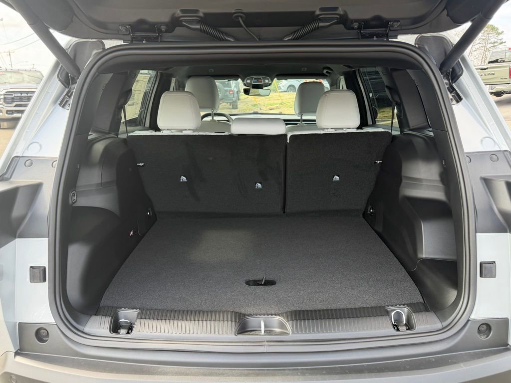 New 2026 Jeep Cherokee Limited image 5