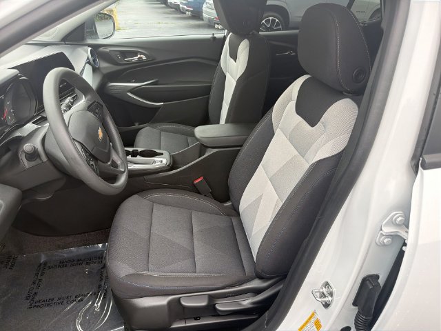 Certified 2026 Chevrolet Trax LS FWD image 20