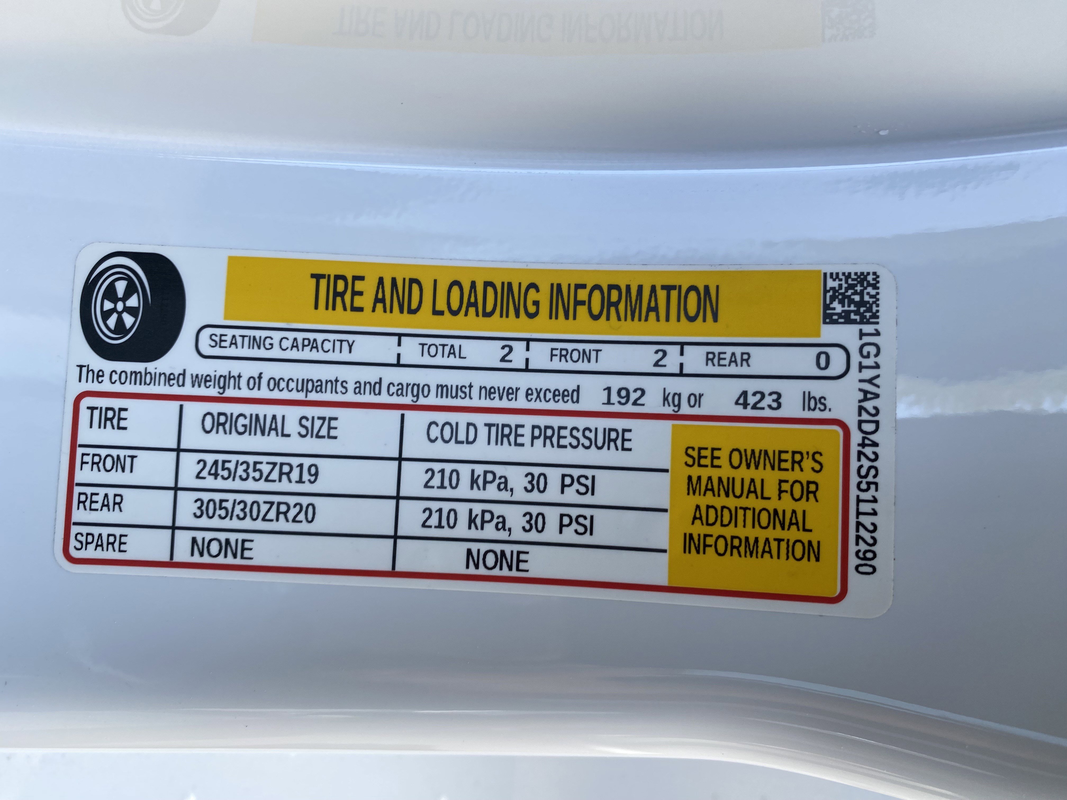 Used 2025 Chevrolet Corvette Stingray Coupe w/ 1LT image 36