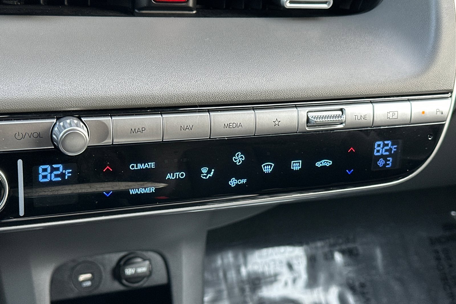 Used 2024 Hyundai Ioniq 5 SE image 21