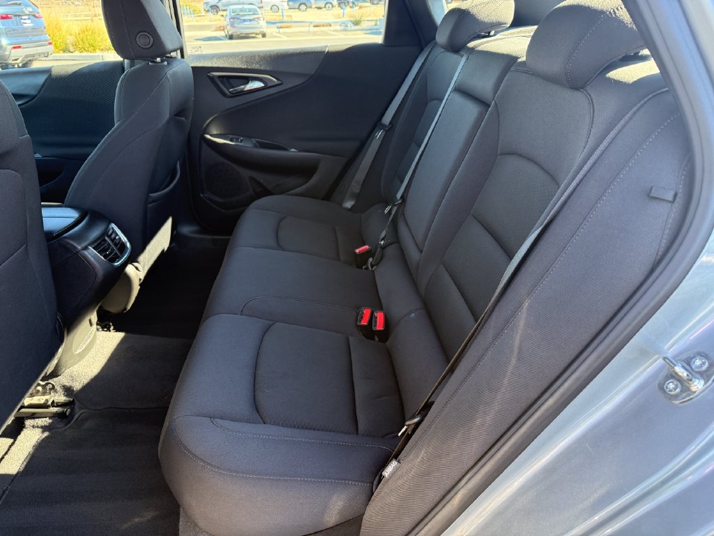 Used 2024 Chevrolet Malibu LT FWD image 15