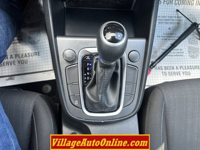 Used 2022 Hyundai Kona SEL FWD image 16