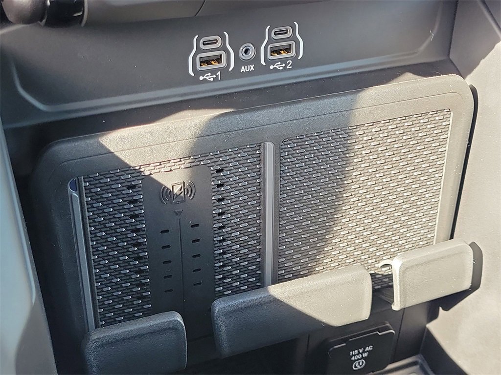 New 2026 RAM 1500 4x4 Crew Cab image 31
