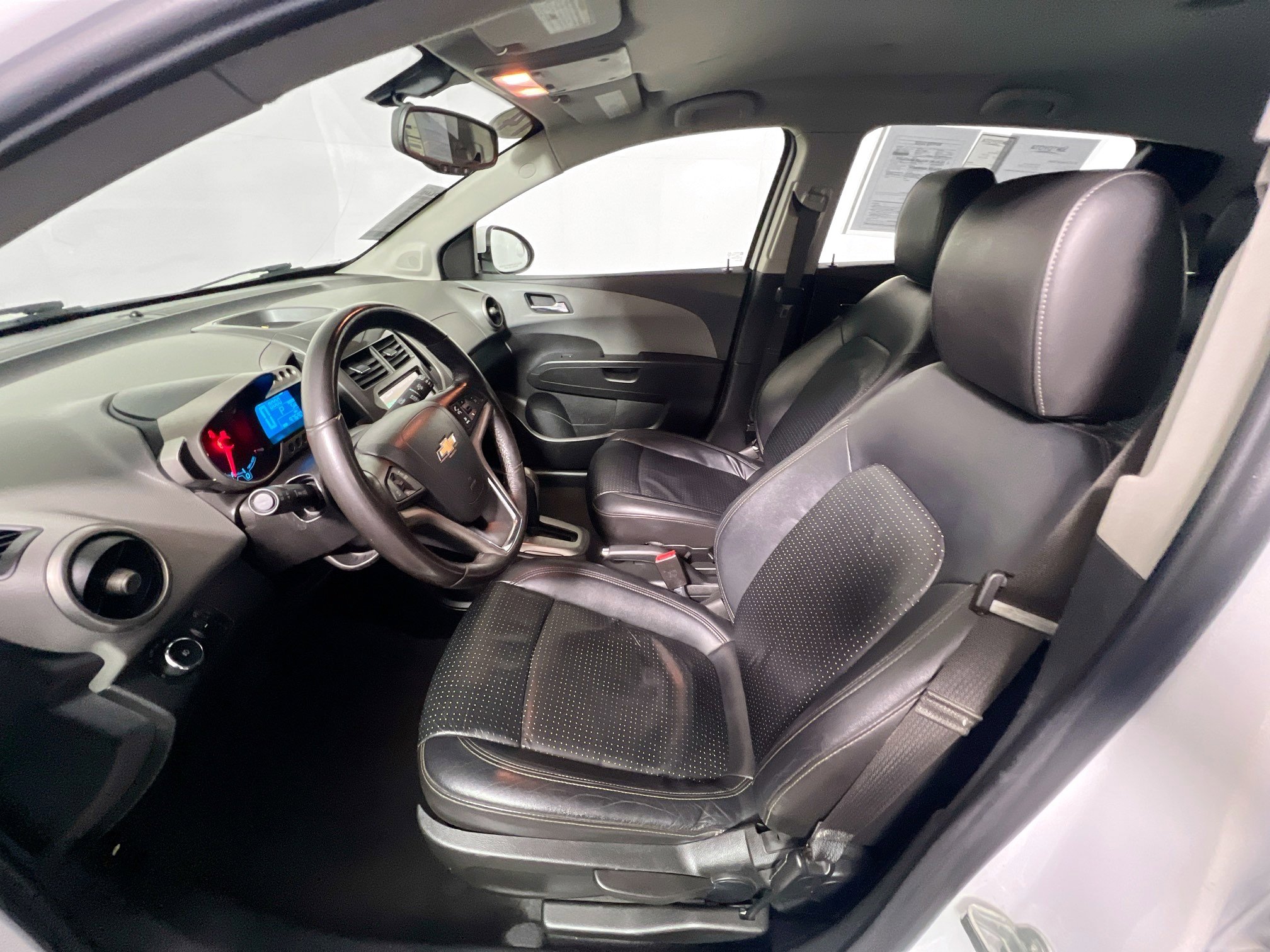 Used 2014 Chevrolet Sonic LTZ image 14