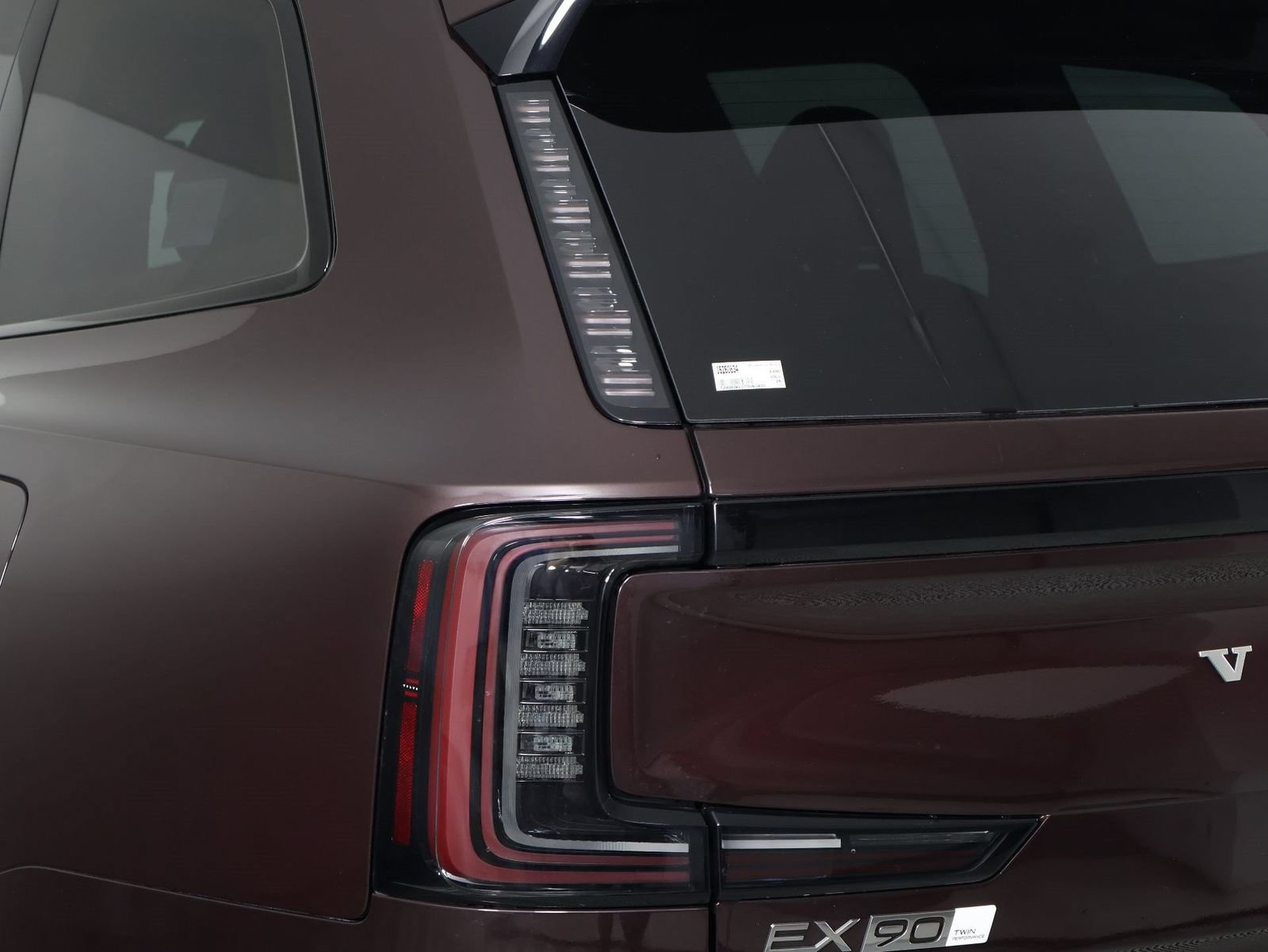 New 2026 Volvo EX90 Ultra AWD/4WD image 14