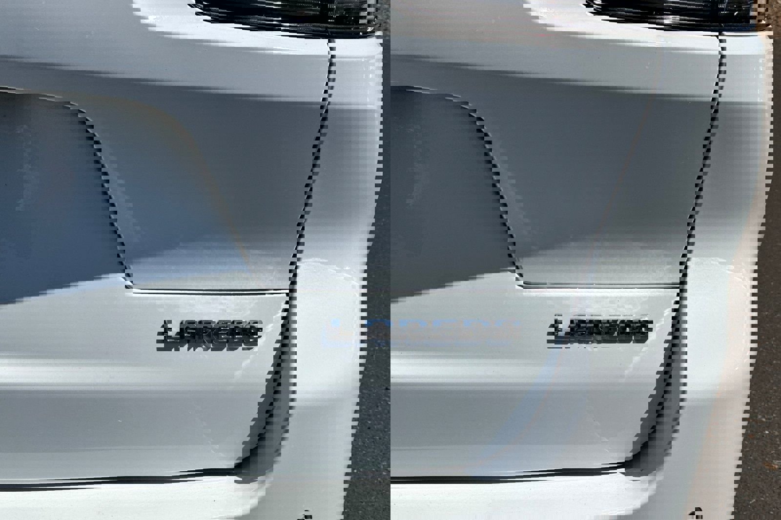 Used 2021 Jeep Grand Cherokee L Laredo w/ Luxury Tech Group I image 34