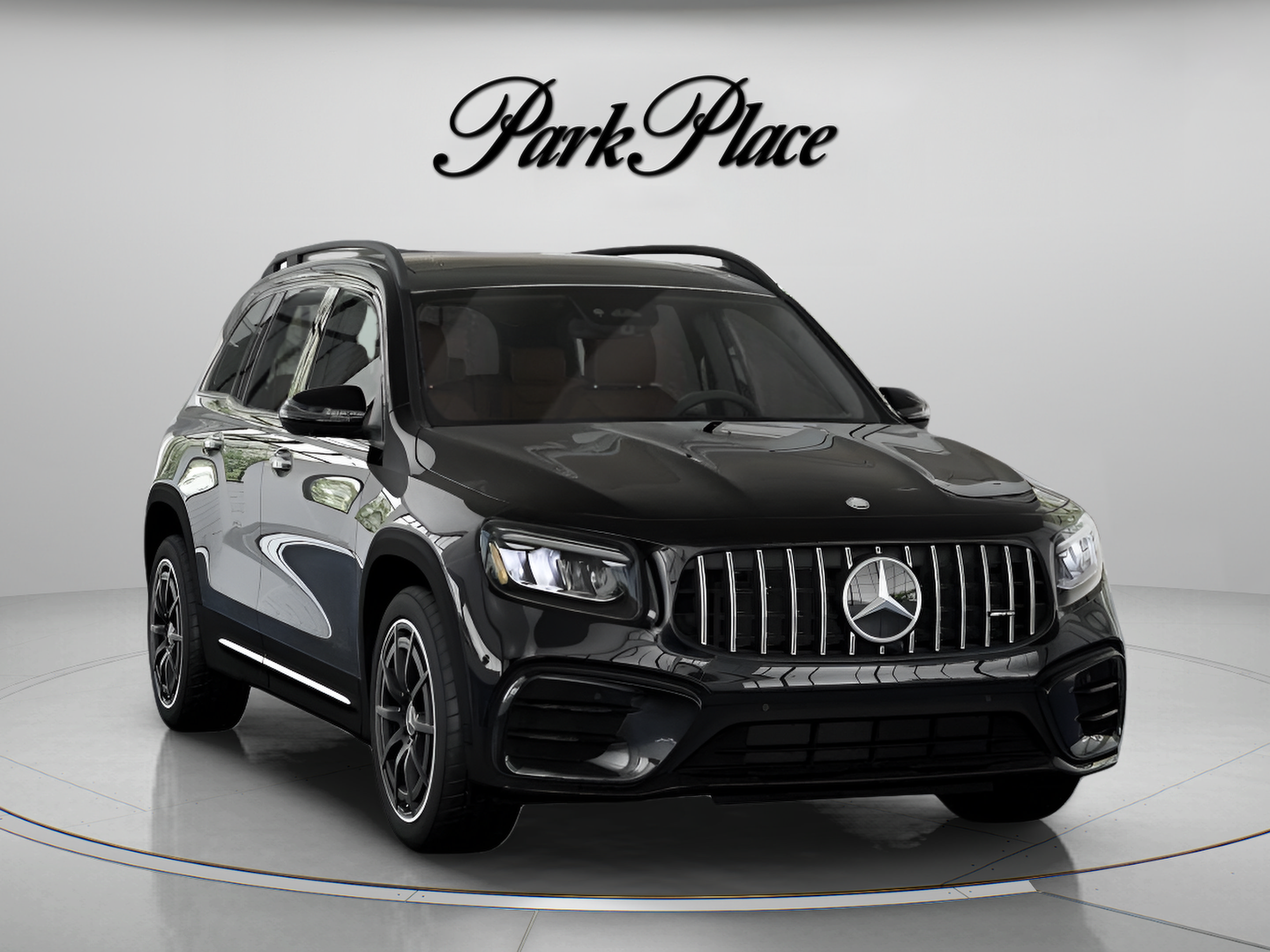 Used 2026 Mercedes-Benz GLB 35 AMG 4MATIC image 36