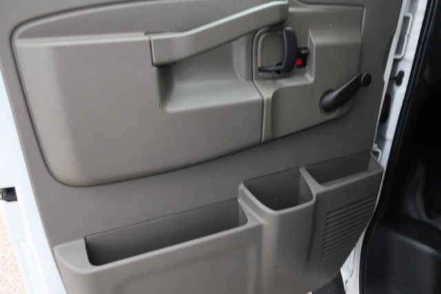 Used 2017 Chevrolet Express 3500 w/ School Bus Package image 8