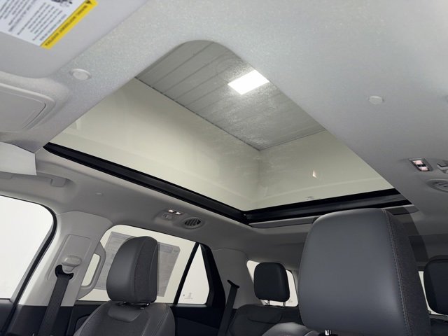New 2026 Ford Explorer Active w/ Active Comfort Package image 14