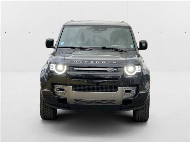 New 2024 Land Rover Defender 110 X-Dynamic SE image 6