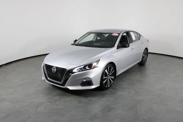 Certified 2020 Nissan Altima 2.5 SR w/ Premium Package FWD image 2