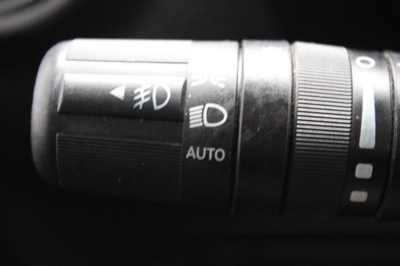 Used 2013 Jeep Wrangler Unlimited Rubicon w/ Dual Top Group image 25