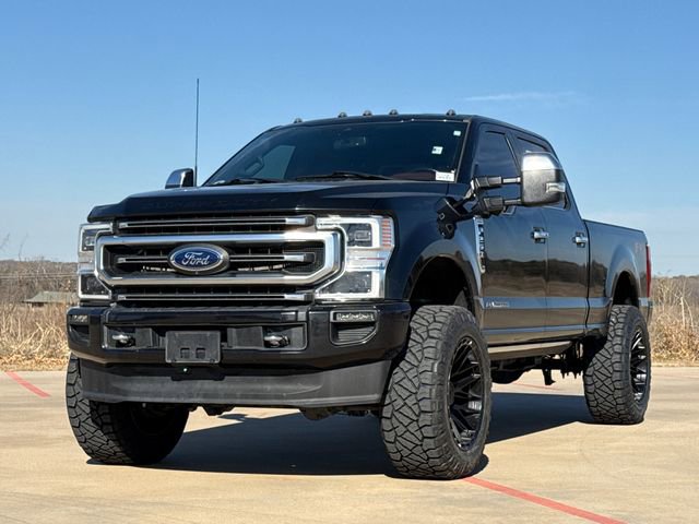 Used 2022 Ford F250 Platinum w/ FX4 Off-Road Package image 3