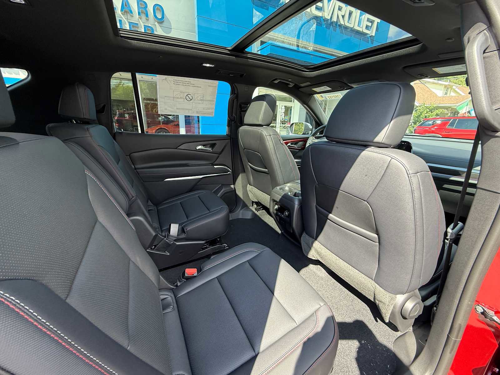New 2026 Chevrolet Traverse Z71 w/ Driver Confidence Package image 38