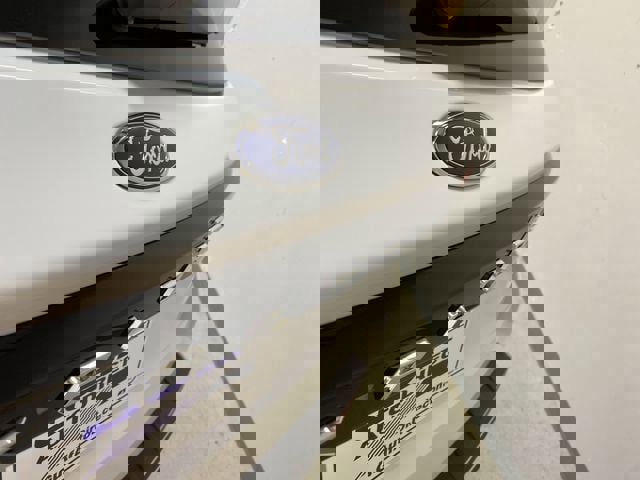 Used 2025 Ford Explorer Active image 16